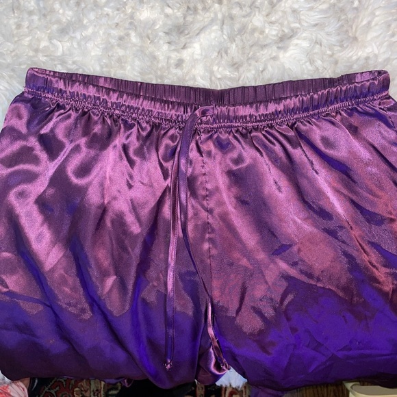 Pajamagram Satin Pajama Set Purple Ultra Soft sz Small - Picture 6 of 15